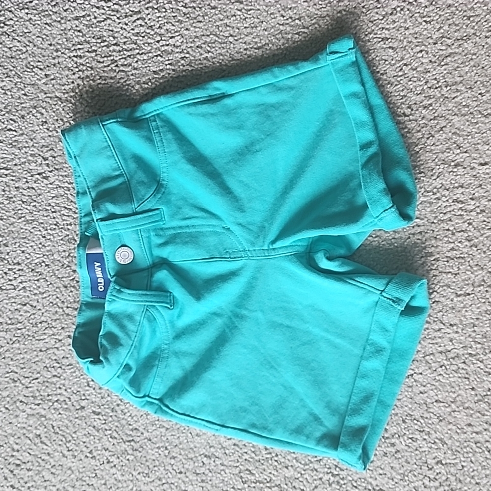 Size 6/7 old navy adjustable shorts